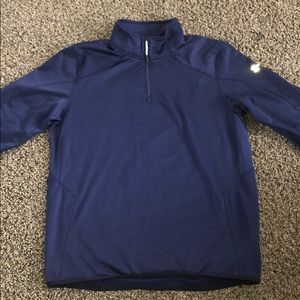 Like new Under Armour quarter zip pullover